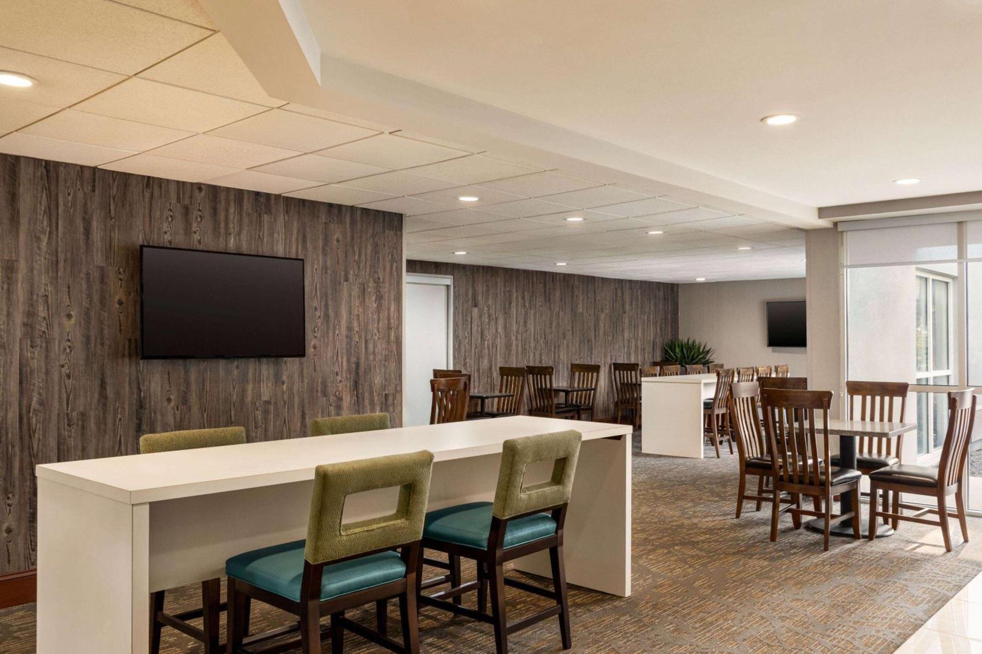 Wingate By Wyndham Fletcher At Asheville Airport Ngoại thất bức ảnh