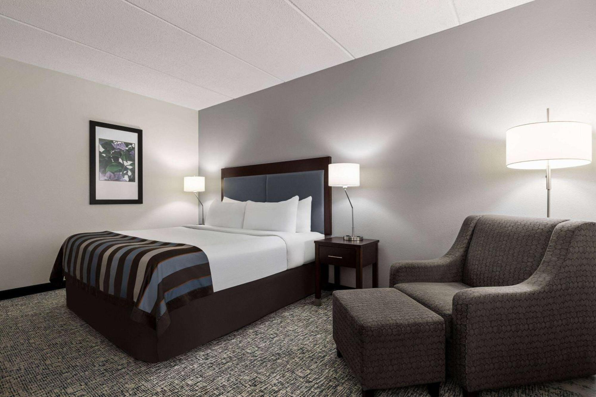 Wingate By Wyndham Fletcher At Asheville Airport Ngoại thất bức ảnh